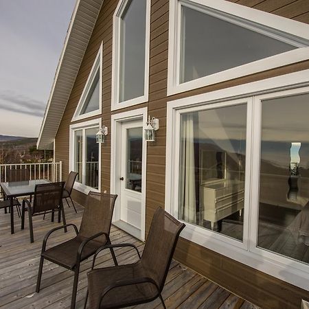 Les Chalets Huppes Du Massif Петит-Ривьер-Сен-Франсуа Номер фото